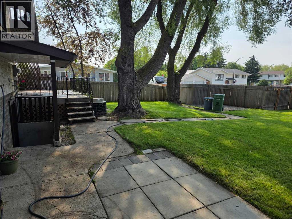 2 Nichols Crescent, Red Deer, Alberta  T4P 1P6 - Photo 42 - A2313031