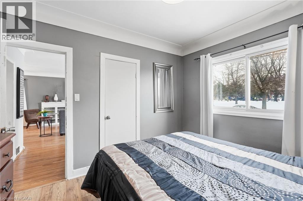 20 East 18th Street, Hamilton, Ontario  L9A 4N7 - Photo 16 - 40807735