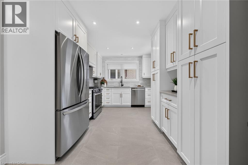 10 Glen Cannon Drive, Stoney Creek, Ontario  L8G 2Z7 - Photo 18 - 40854694