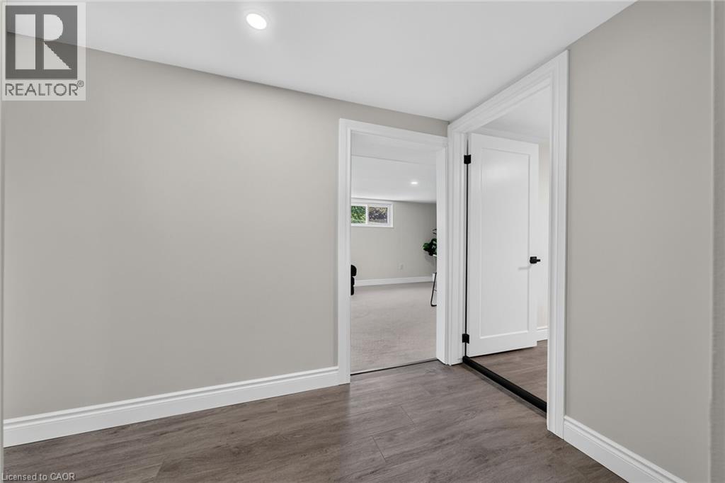 10 Glen Cannon Drive, Stoney Creek, Ontario  L8G 2Z7 - Photo 36 - 40854694