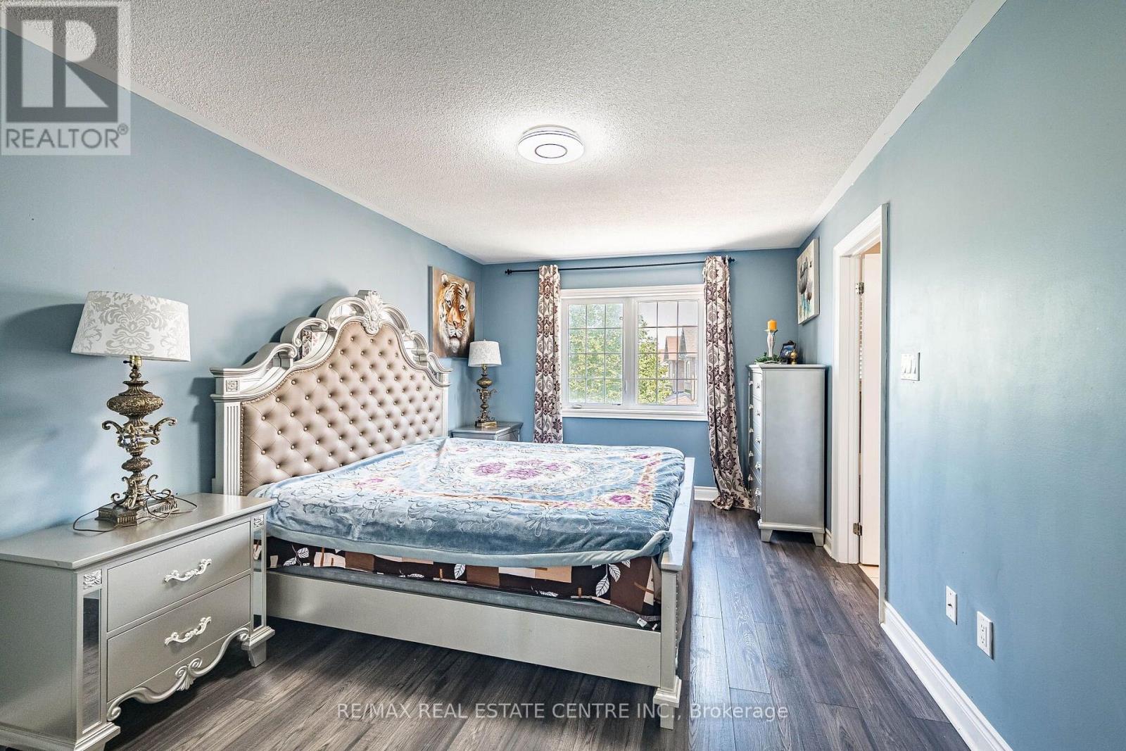 9 Loftsmoor Drive, Brampton, Ontario  L6R 3R7 - Photo 22 - W13666628