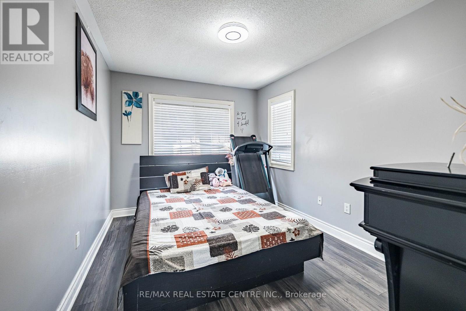 9 Loftsmoor Drive, Brampton, Ontario  L6R 3R7 - Photo 28 - W13666628