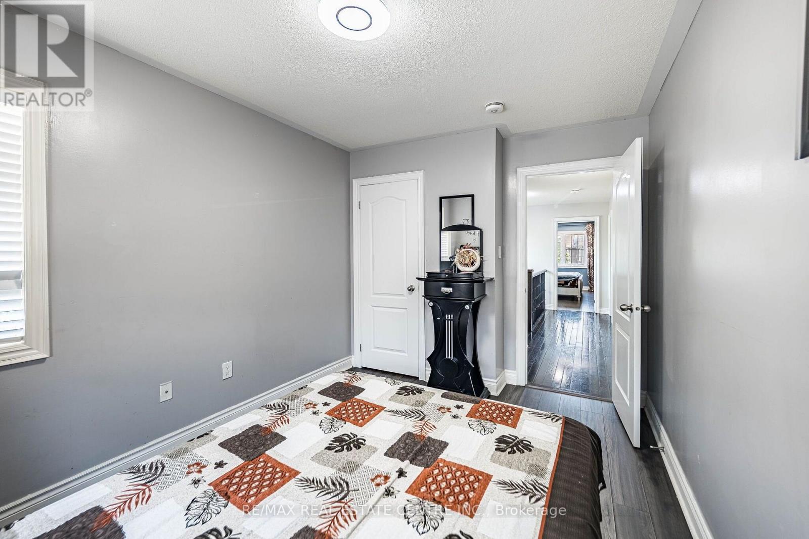 9 Loftsmoor Drive, Brampton, Ontario  L6R 3R7 - Photo 29 - W13666628