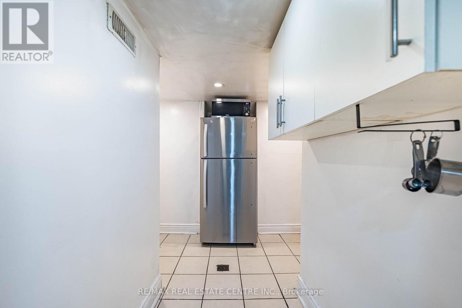 9 Loftsmoor Drive, Brampton, Ontario  L6R 3R7 - Photo 42 - W13666628