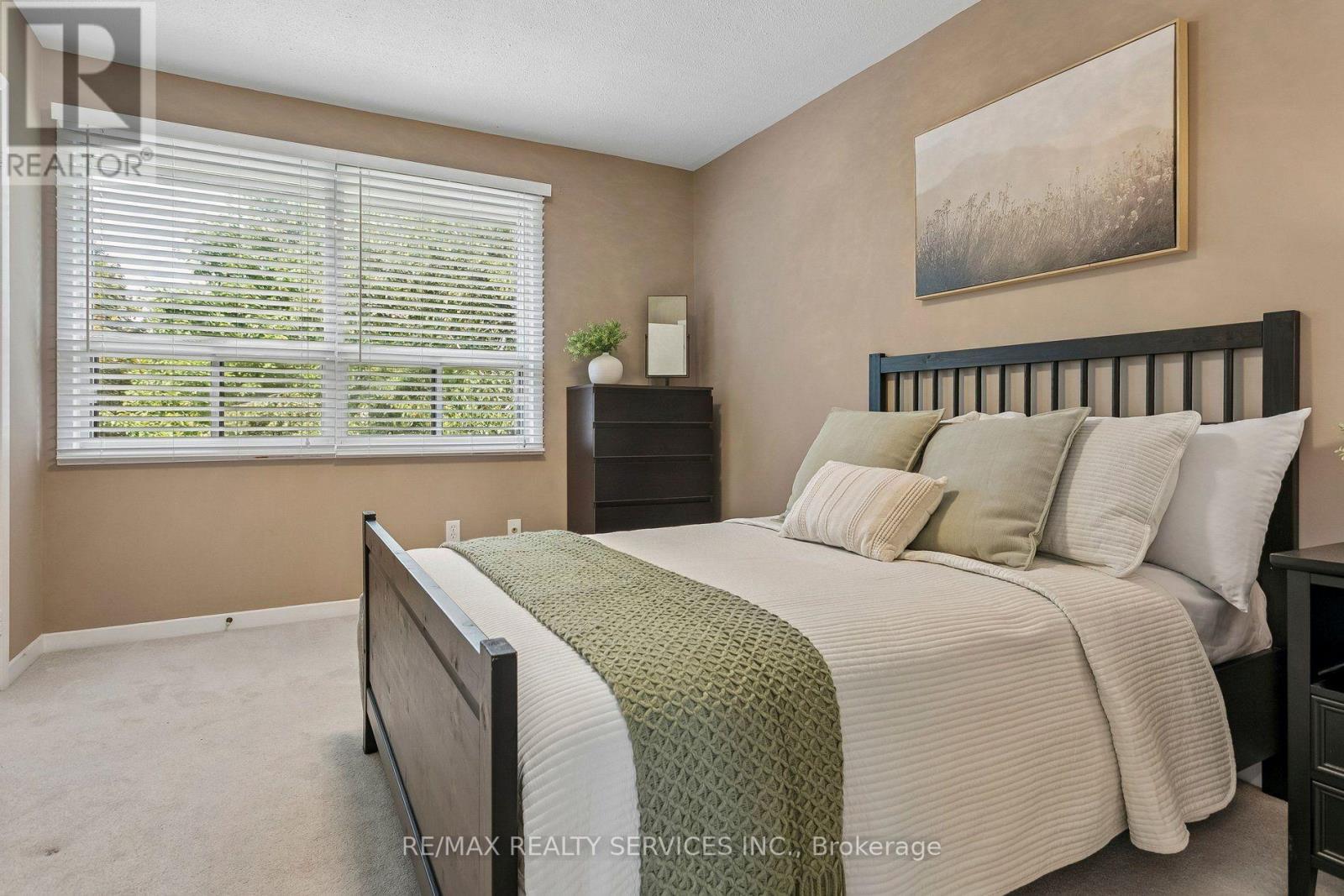 11 Longbourne Crescent, Brampton, Ontario  L6S 2R8 - Photo 23 - W13666692