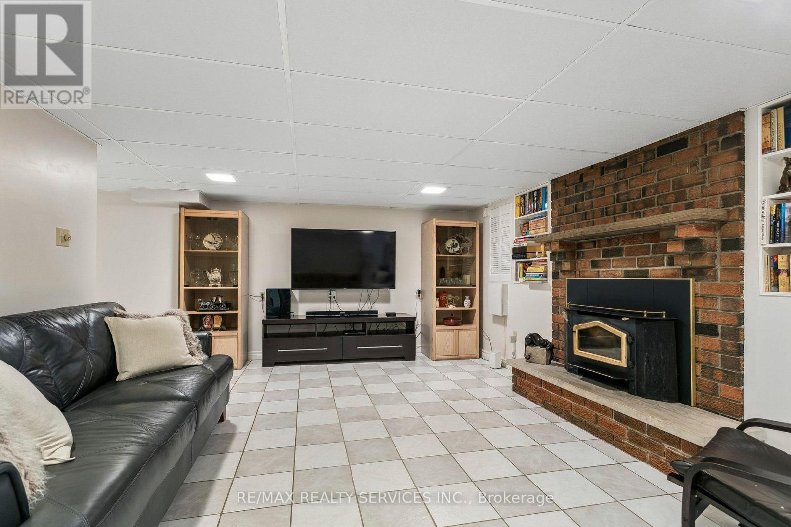 11 Longbourne Crescent, Brampton, Ontario  L6S 2R8 - Photo 36 - W13666692