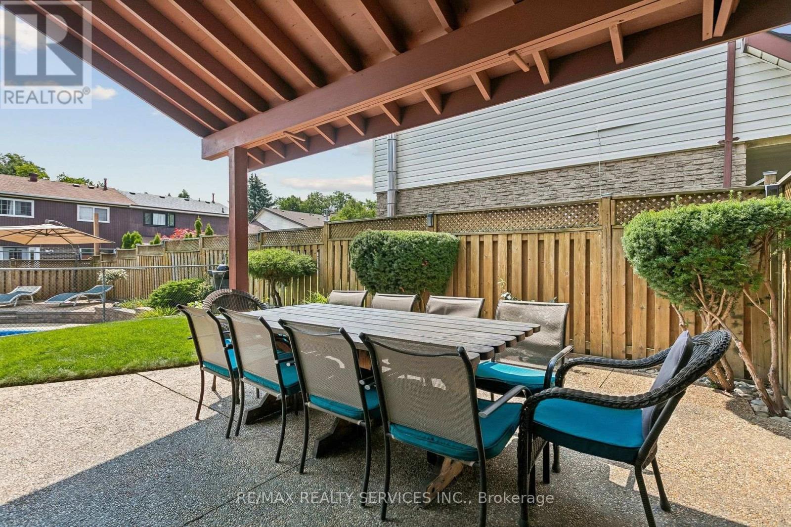 11 Longbourne Crescent, Brampton, Ontario  L6S 2R8 - Photo 38 - W13666692