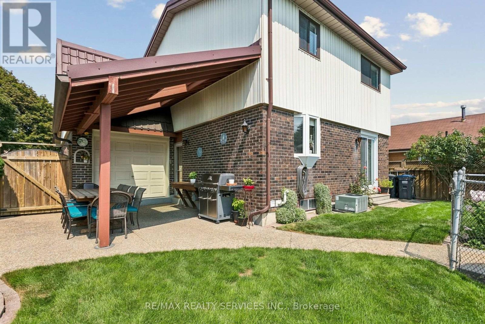 11 Longbourne Crescent, Brampton, Ontario  L6S 2R8 - Photo 39 - W13666692
