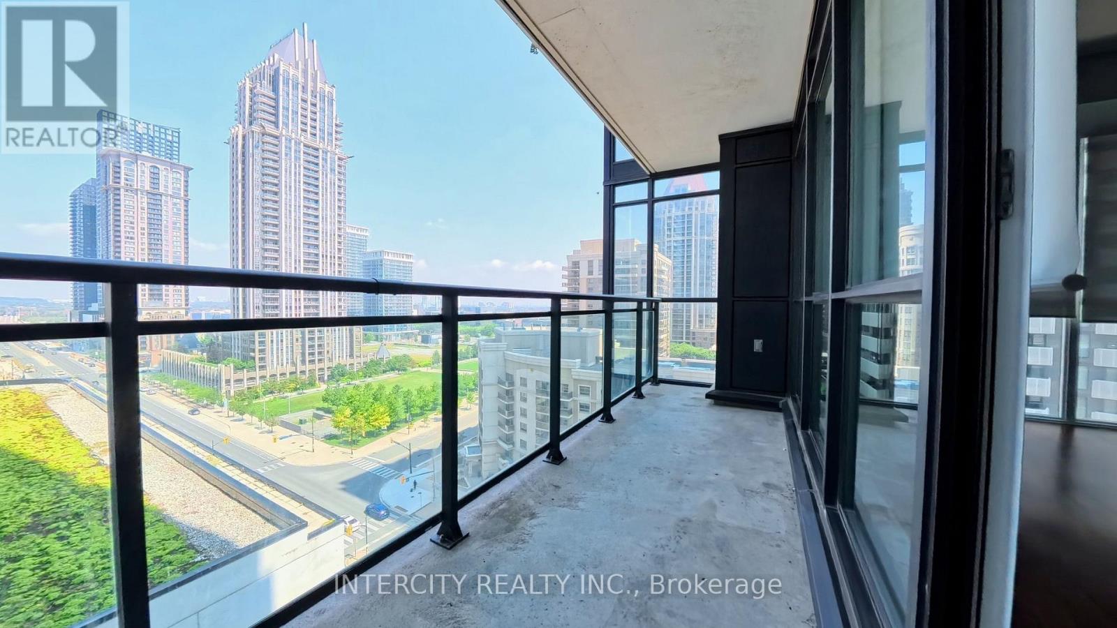1009 - 4070 Confederation Parkway, Mississauga, Ontario L5B 0E9 - Photo 15 - W13666734