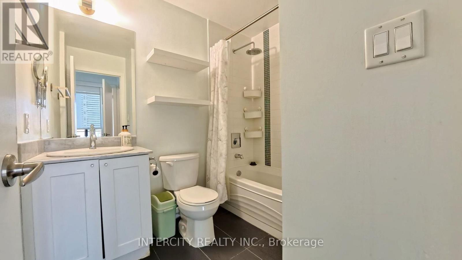1009 - 4070 Confederation Parkway, Mississauga, Ontario L5B 0E9 - Photo 22 - W13666734