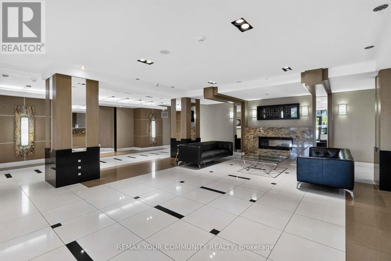 902 - 1060 Sheppard Avenue W, Toronto, Ontario M3J 0G7 - Photo 4 - W13666736