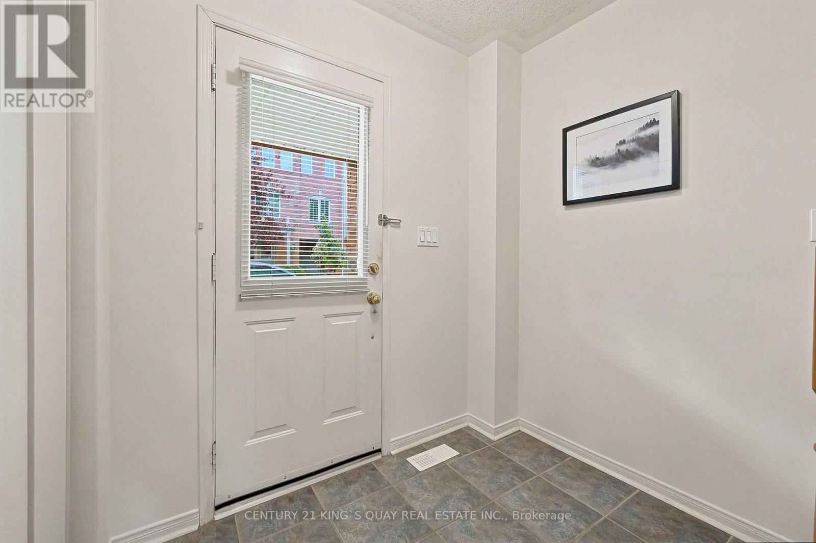22 - 619 Evans Avenue, Toronto, Ontario  M8W 2W4 - Photo 5 - W13666756
