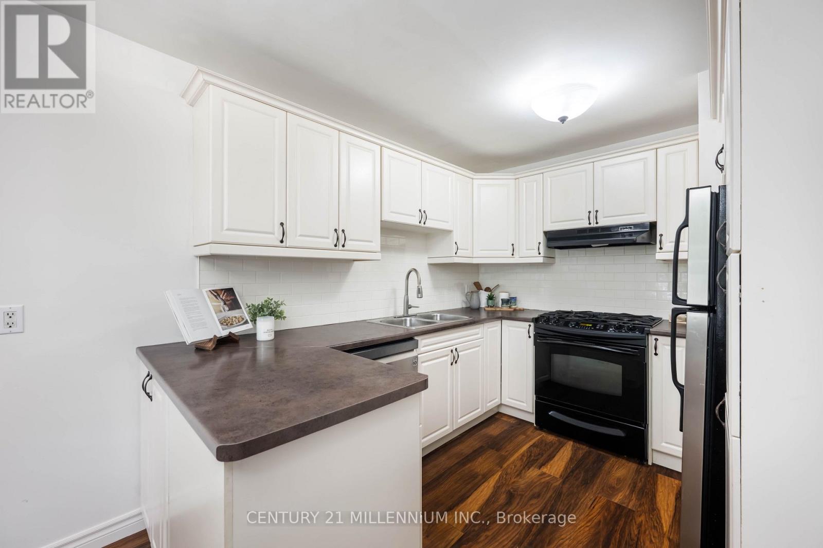 513 Pineview Gardens, Shelburne, Ontario  L0N 1S2 - Photo 10 - X13666674