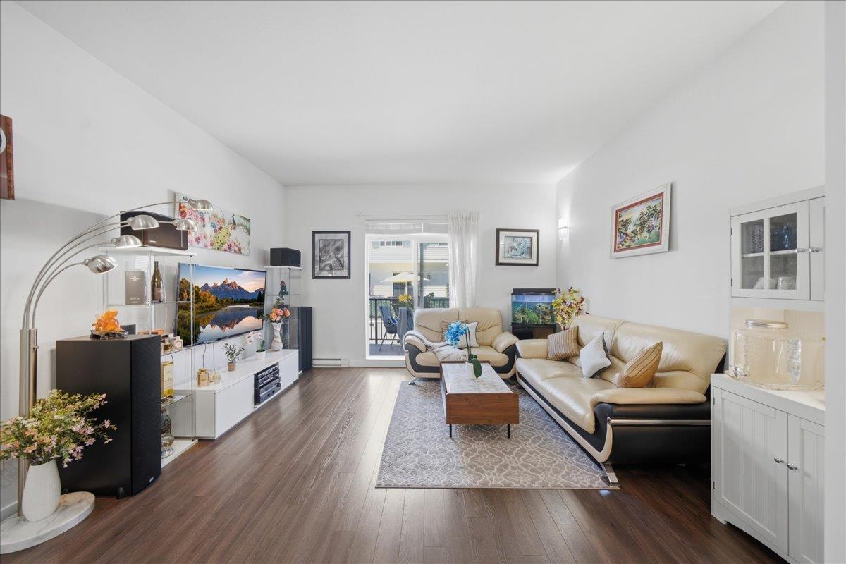 53 8130 136a Street, Surrey, British Columbia  V3W 1H9 - Photo 7 - R3155093