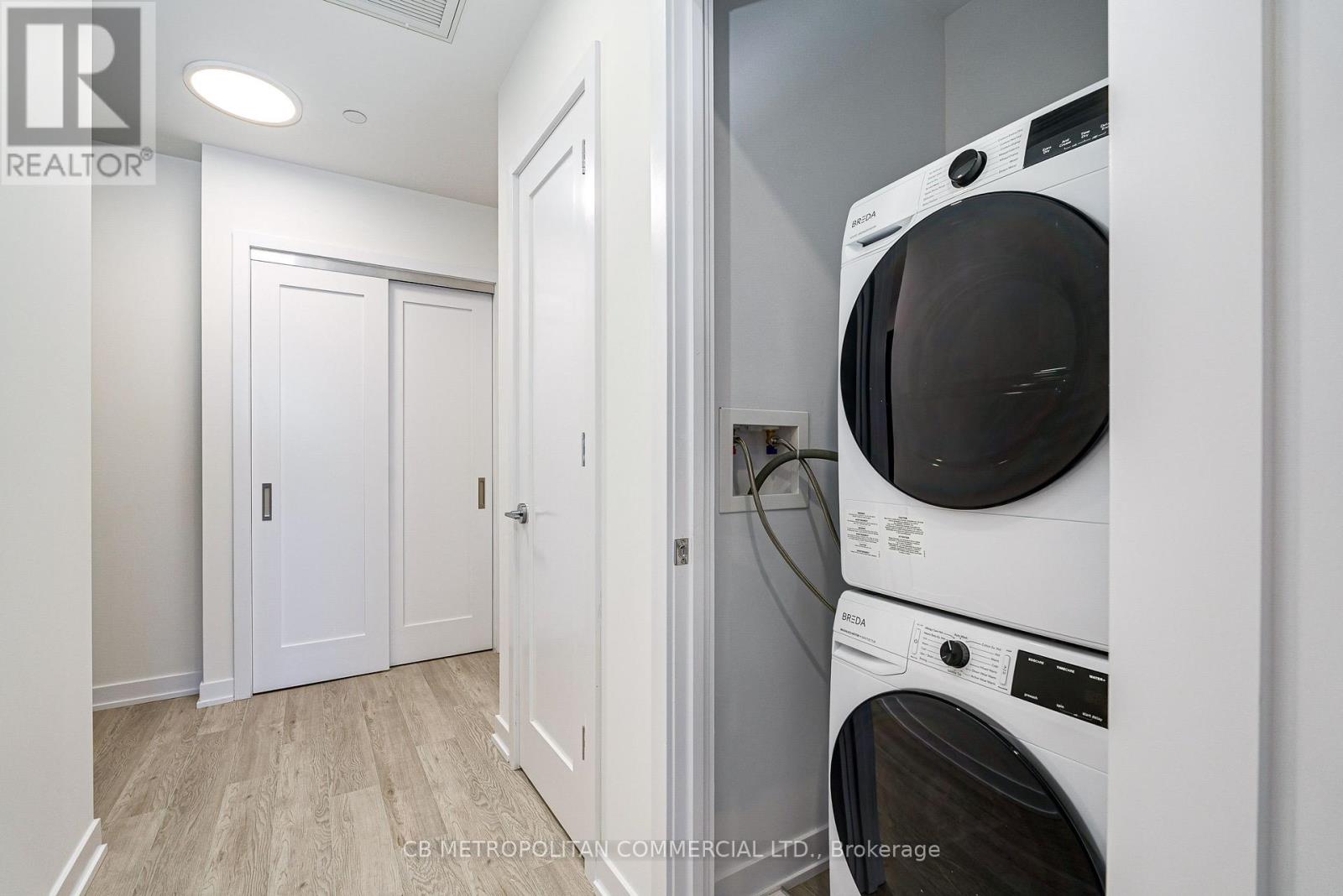 409 - 2946 Dundas Street West Street W, Toronto, Ontario M6P 1Y8 - Photo 16 - W13545530