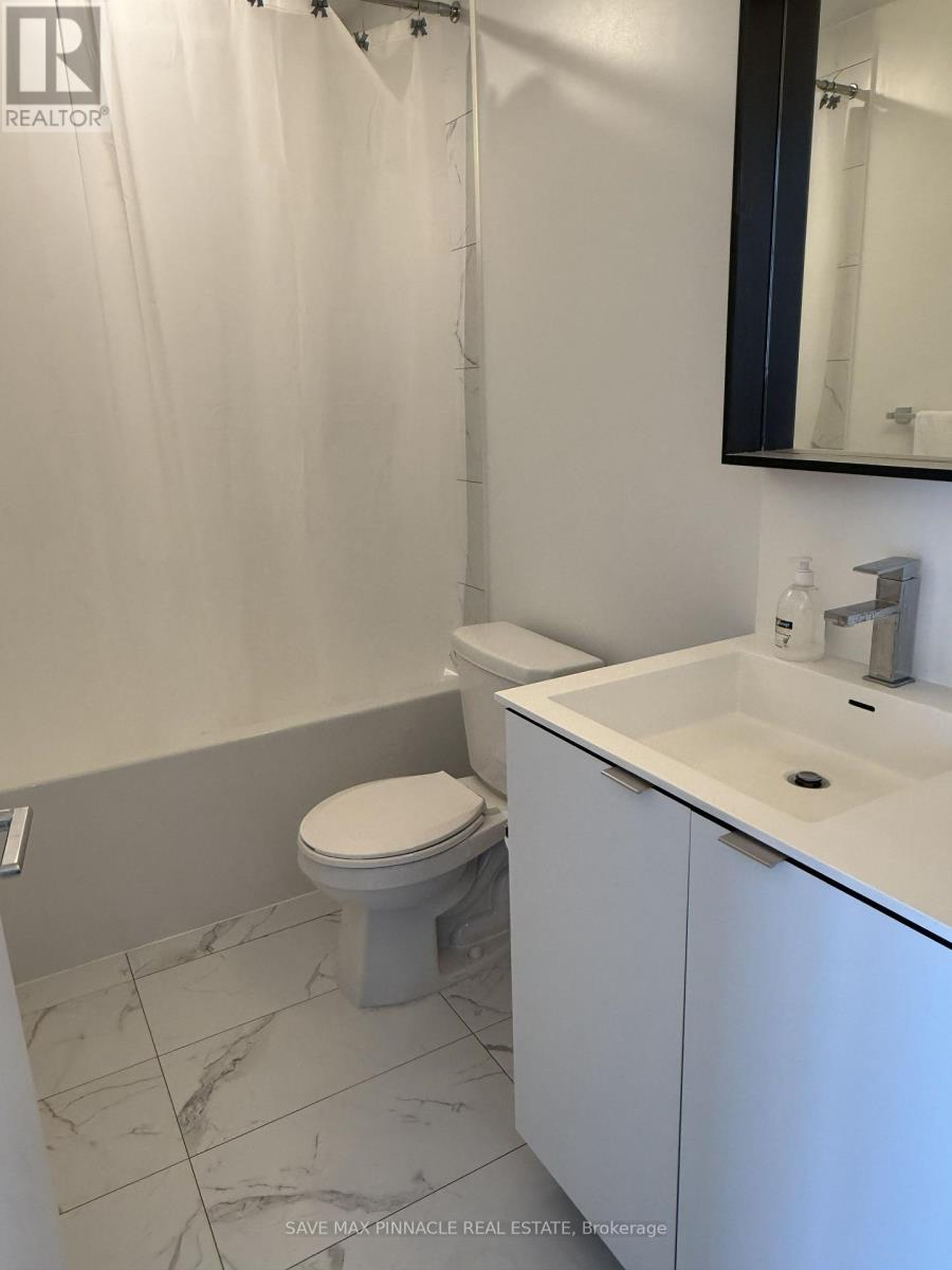2206 - 4065 Confederation Parkway, Mississauga, Ontario  L5B 4N1 - Photo 11 - W13657442