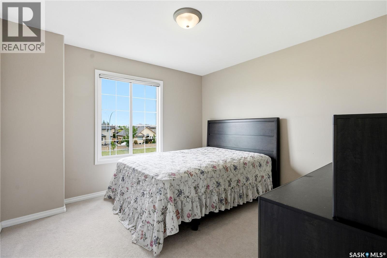 52 118 Pawlychenko Lane, Saskatoon, Saskatchewan  S7V 1K1 - Photo 17 - SK045349