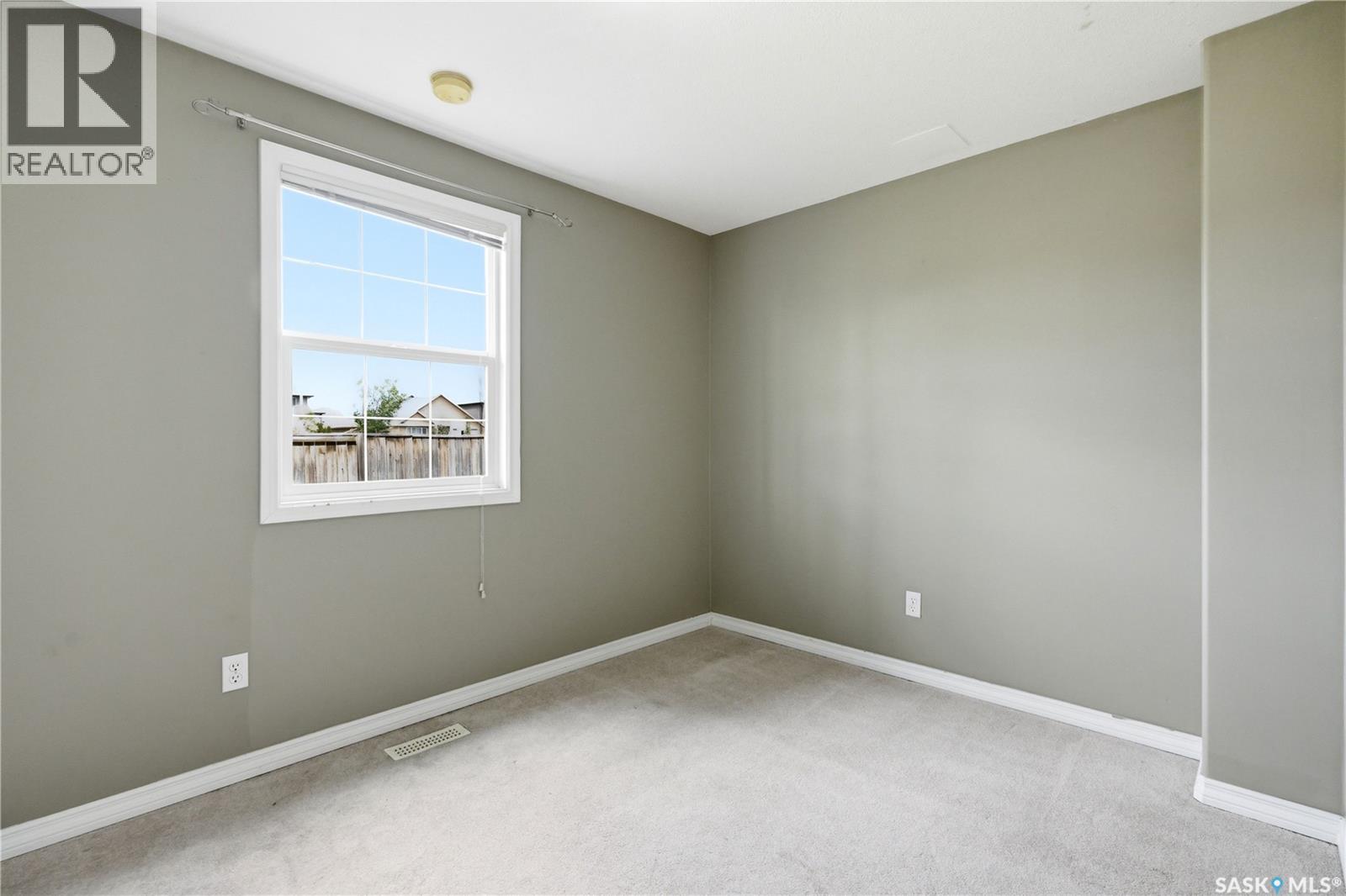 52 118 Pawlychenko Lane, Saskatoon, Saskatchewan  S7V 1K1 - Photo 24 - SK045349