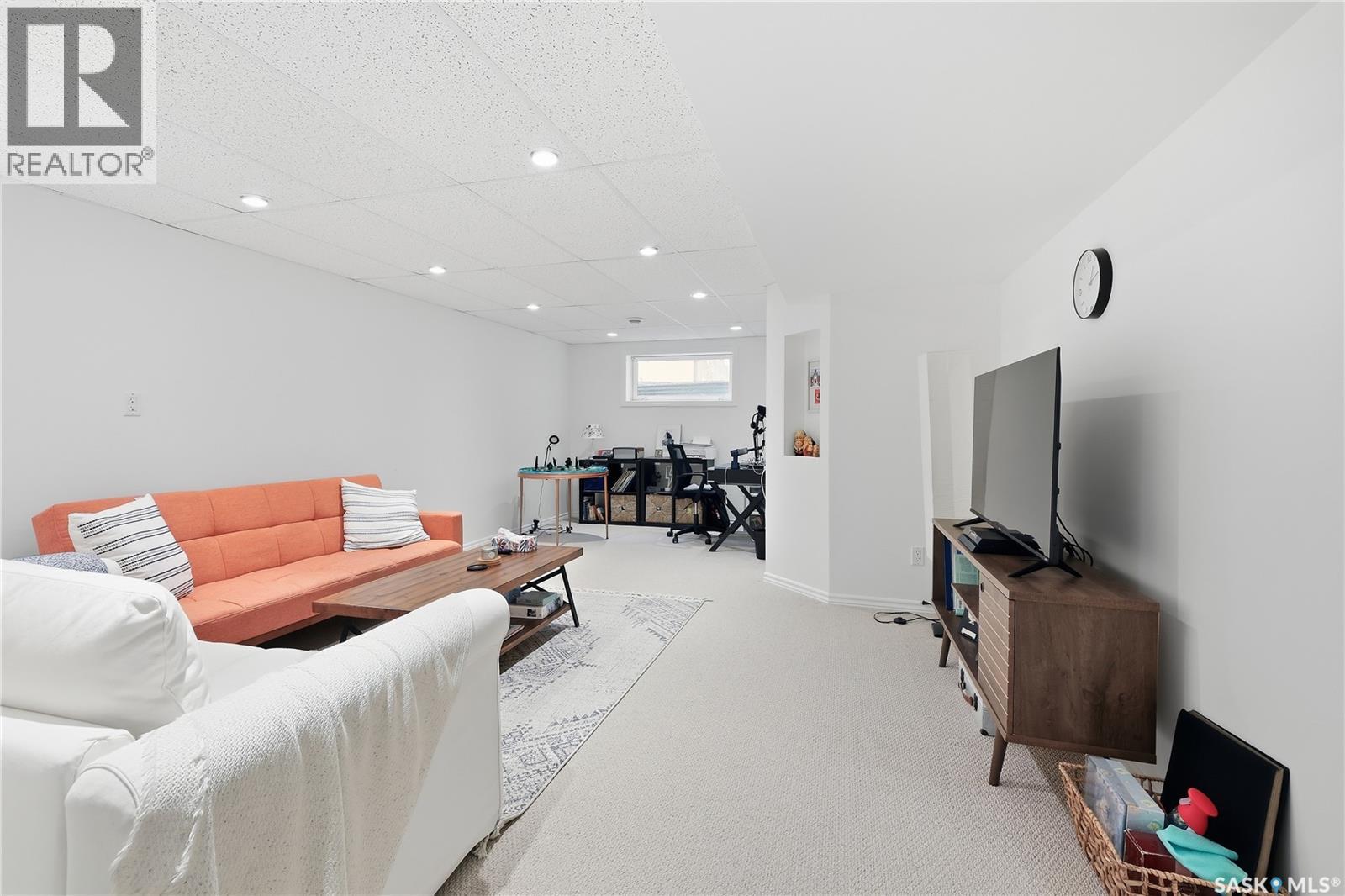 2206 Assiniboine Avenue E, Regina, Saskatchewan  S4V 2E8 - Photo 24 - SK045316