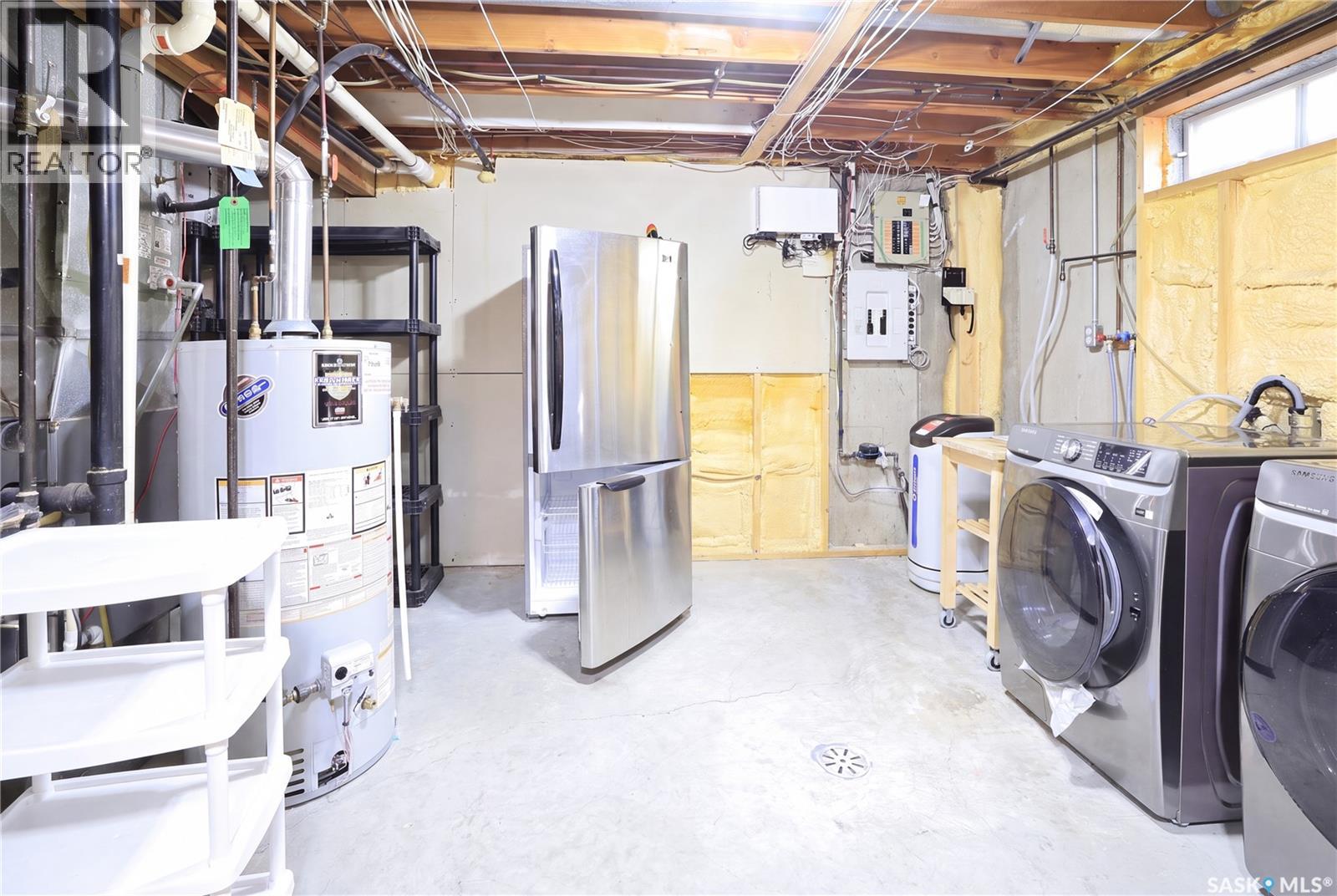 2206 Assiniboine Avenue E, Regina, Saskatchewan  S4V 2E8 - Photo 27 - SK045316
