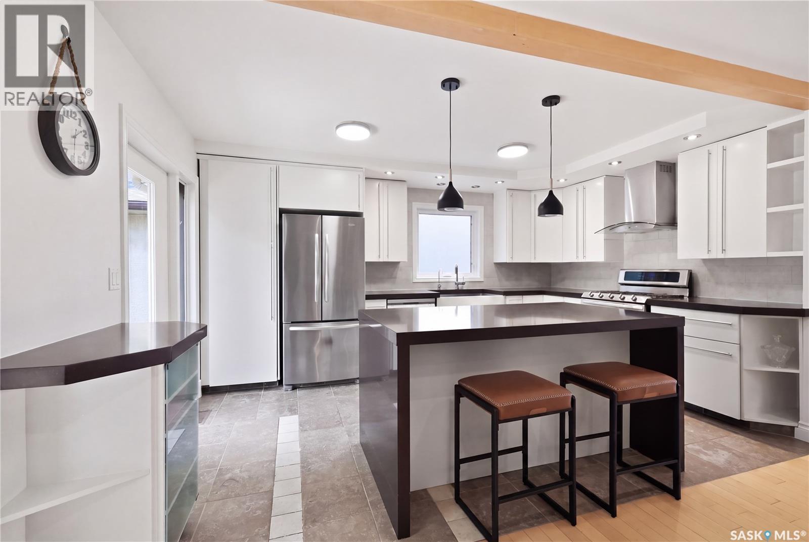 2206 Assiniboine Avenue E, Regina, Saskatchewan  S4V 2E8 - Photo 9 - SK045316