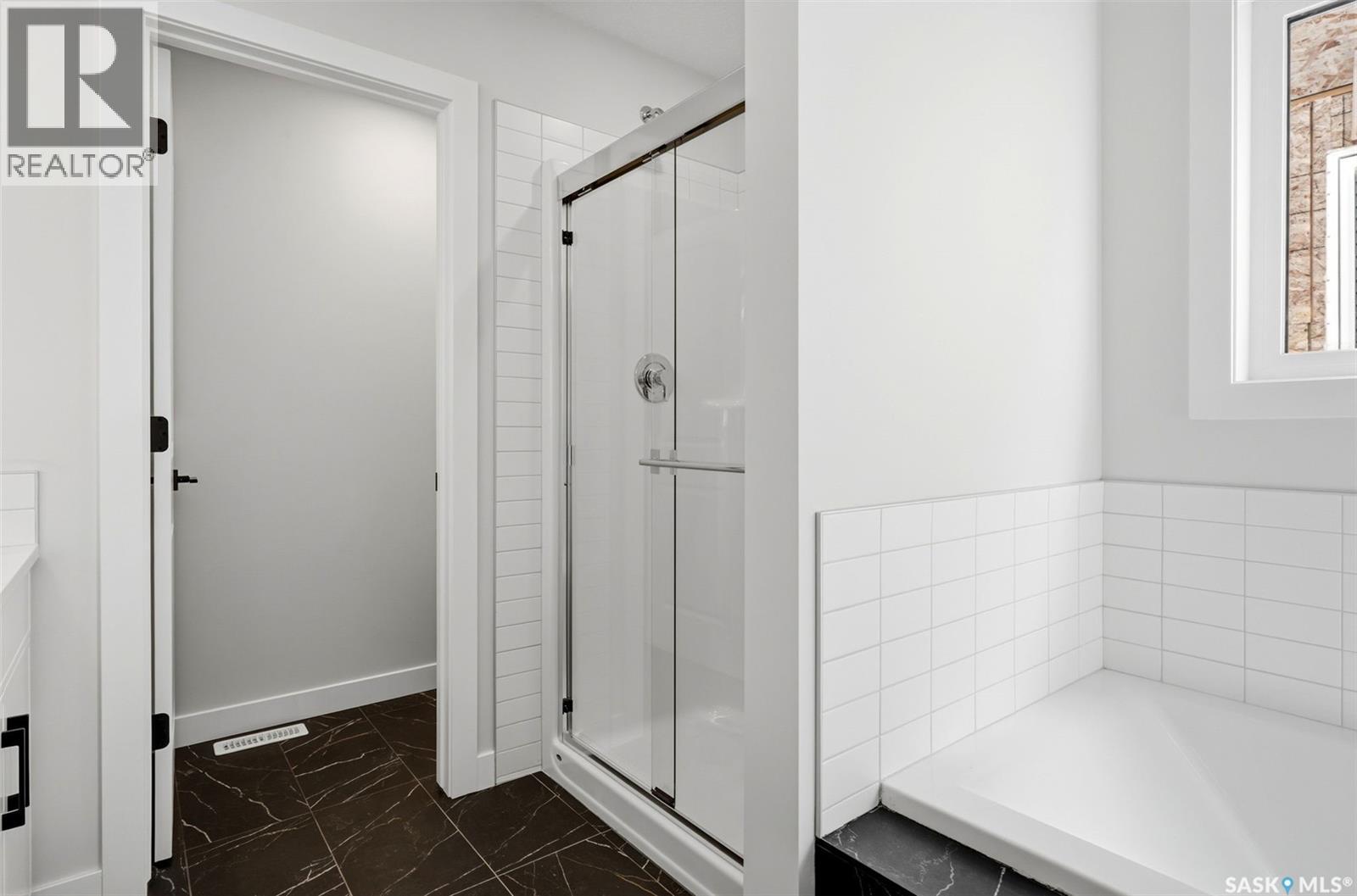 3148 Favel Drive, Regina, Saskatchewan  S4V 4C7 - Photo 26 - SK045239