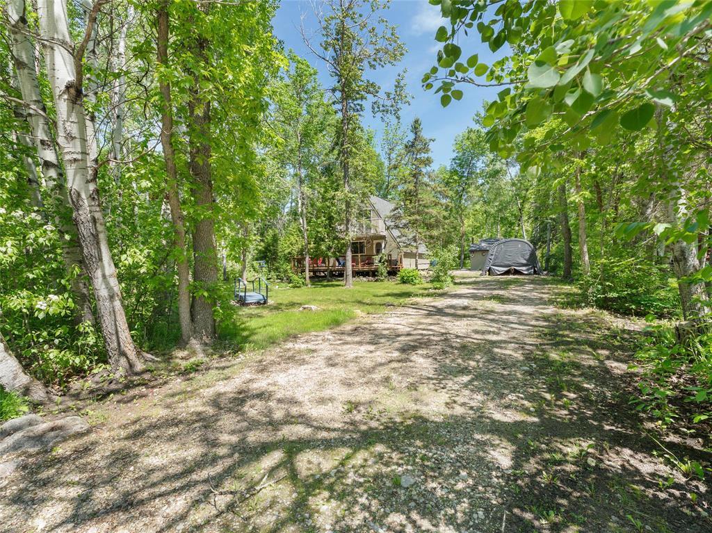 48 Bayview Drive, Grand Marais, Manitoba  R0E 0B0 - Photo 4 - 202620225