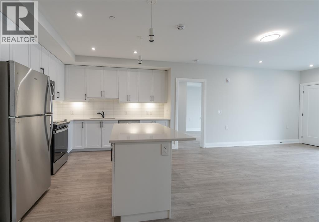 1540 Venetian Boulevard Unit# 409, Point Edward, Ontario  N7T 0A4 - Photo 14 - 26018621