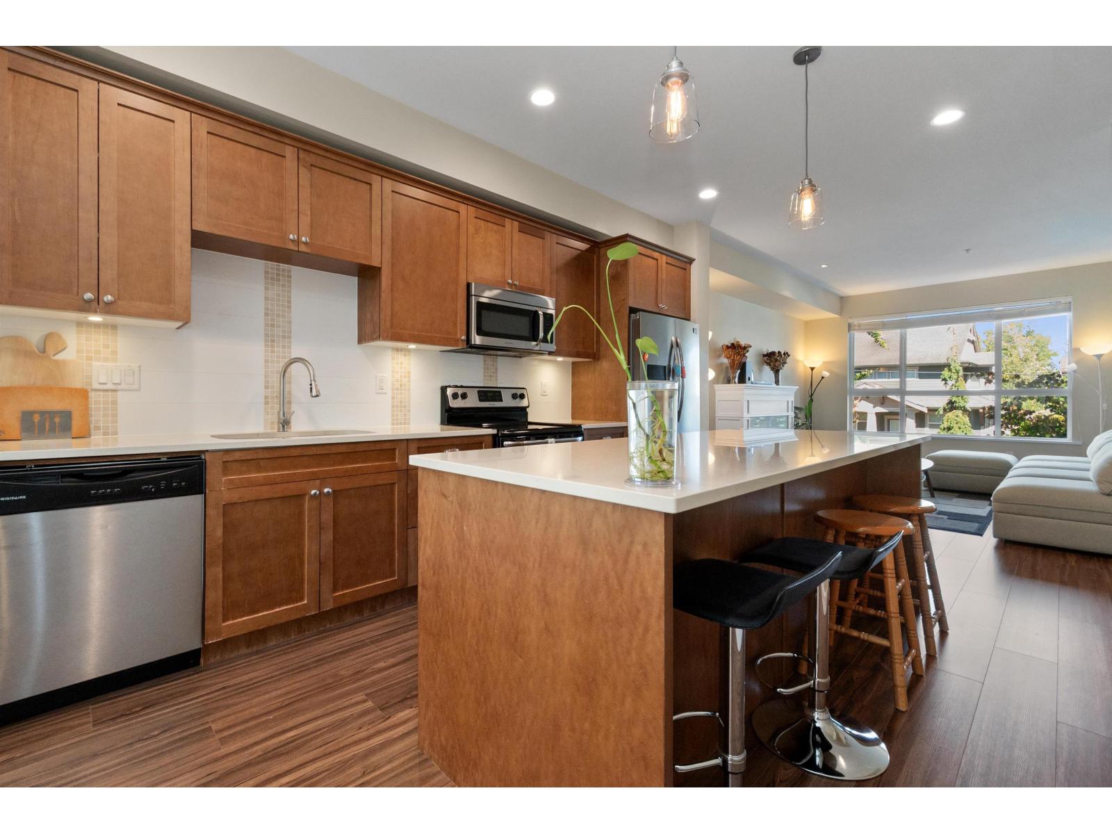 56 7059 210 Street, Langley, British Columbia  V2Y 0T2 - Photo 5 - R3154308