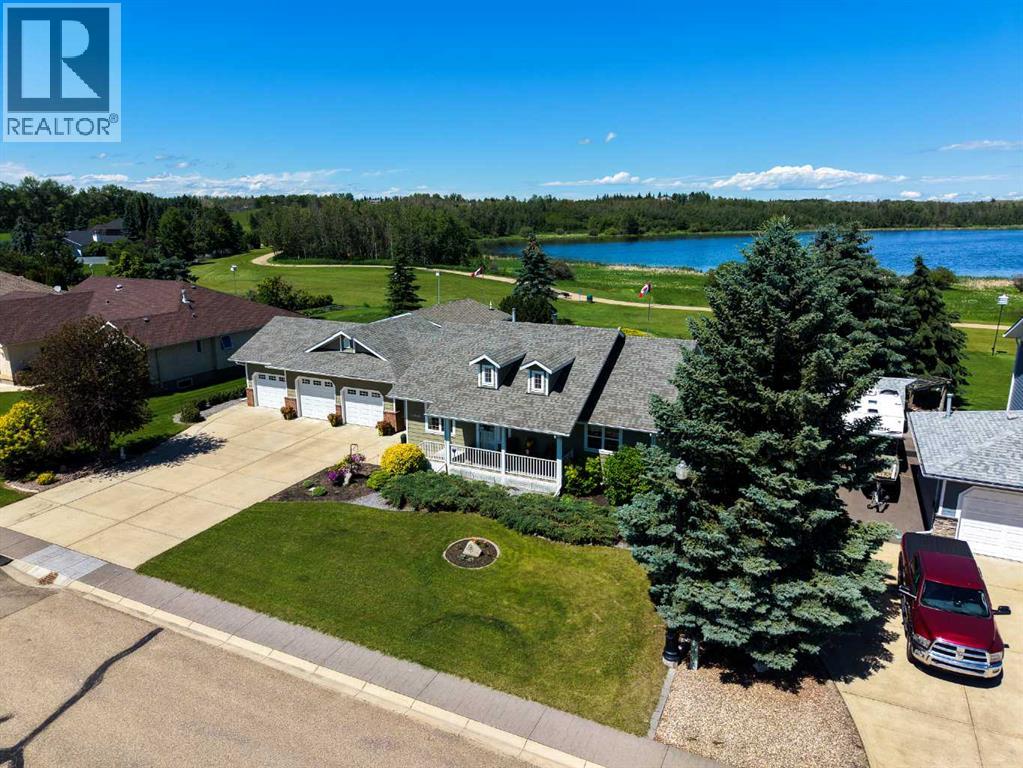 6026 47 Street, Innisfail, Alberta  T4G 1L3 - Photo 2 - A2331599
