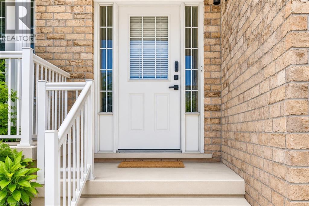 233 Red Clover Court, Kitchener, Ontario  N2E 4J5 - Photo 4 - 40855215