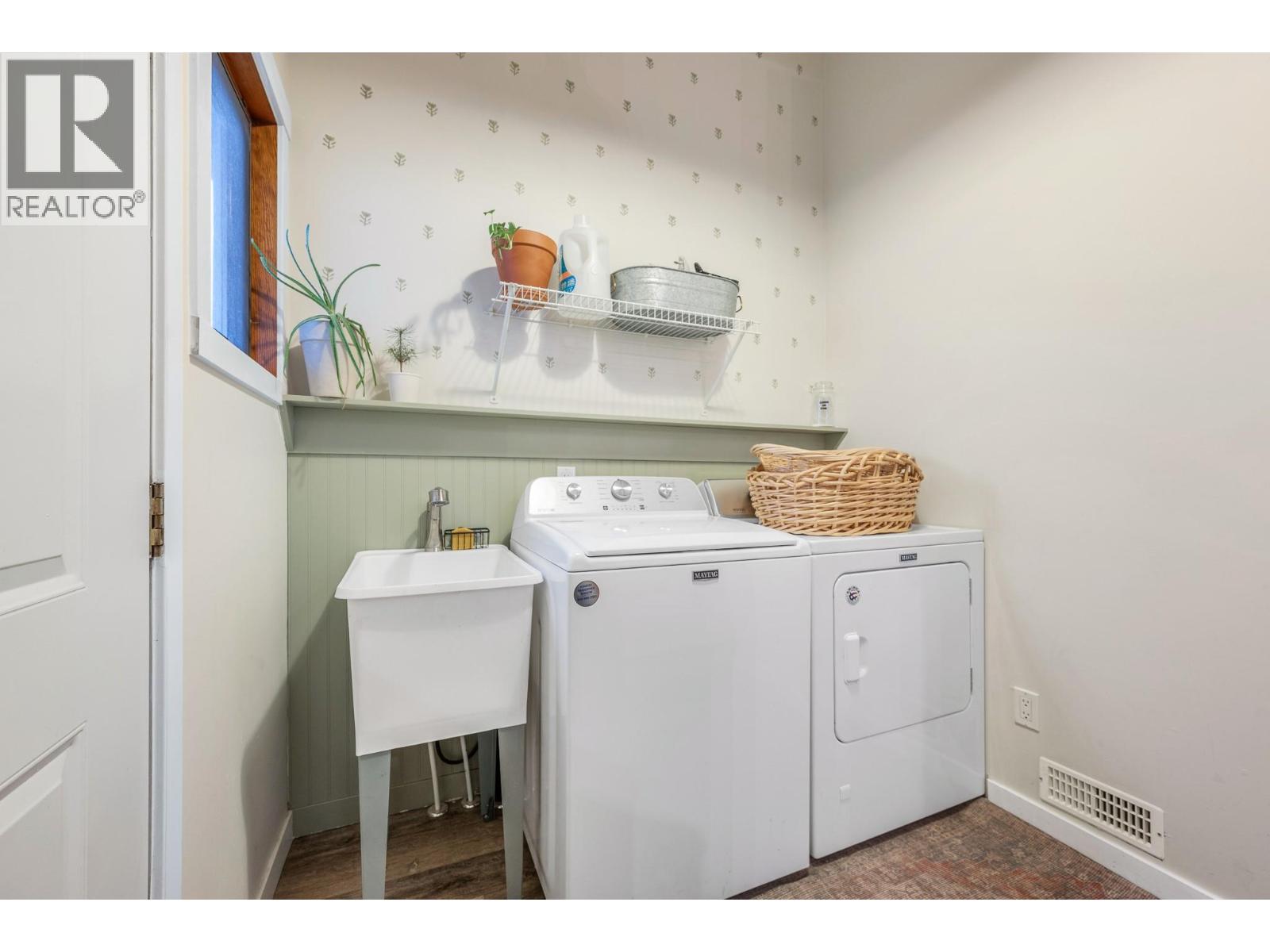 302 Bass Avenue, Enderby, British Columbia  V0E 1V2 - Photo 27 - 10389173