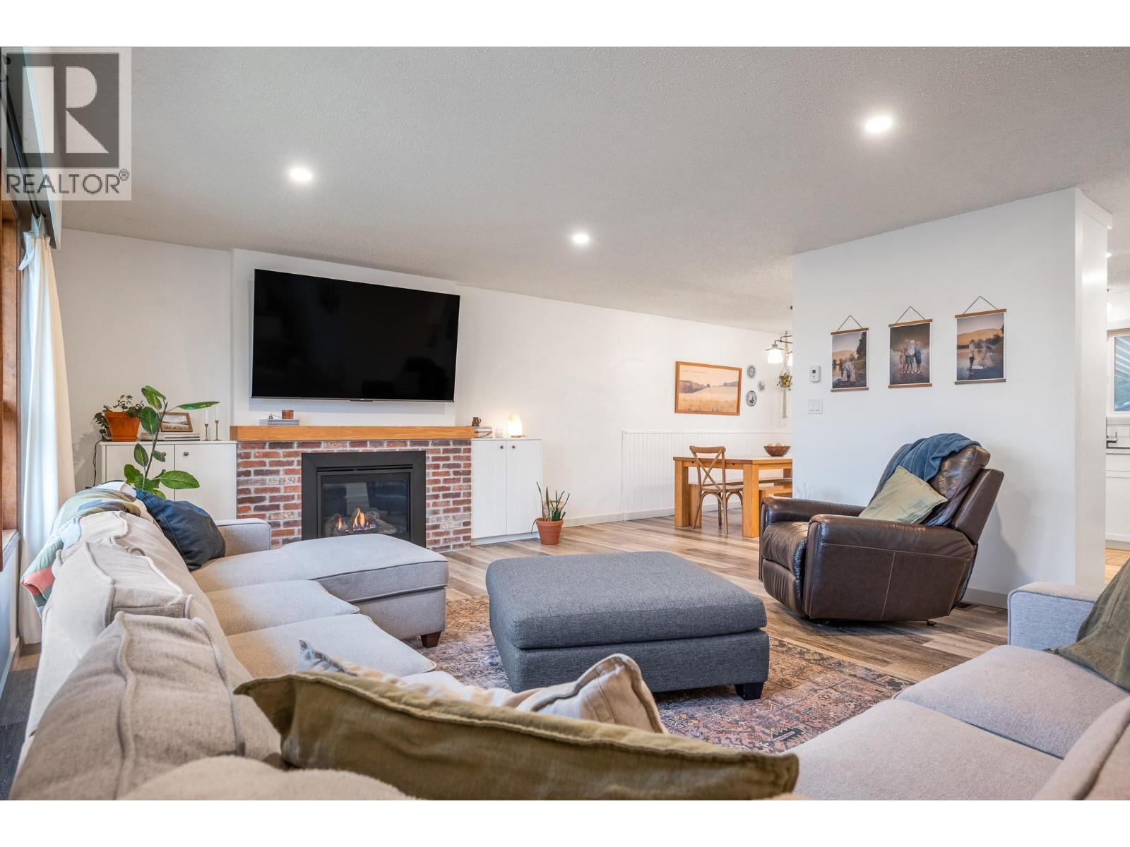 302 Bass Avenue, Enderby, British Columbia  V0E 1V2 - Photo 14 - 10389173