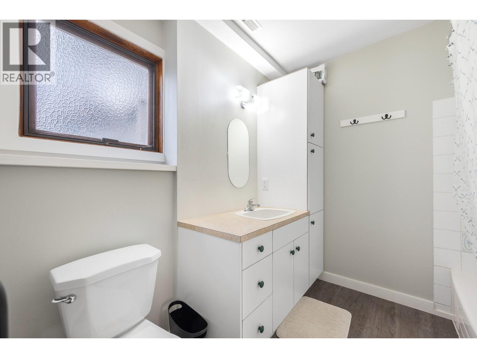 302 Bass Avenue, Enderby, British Columbia  V0E 1V2 - Photo 31 - 10389173