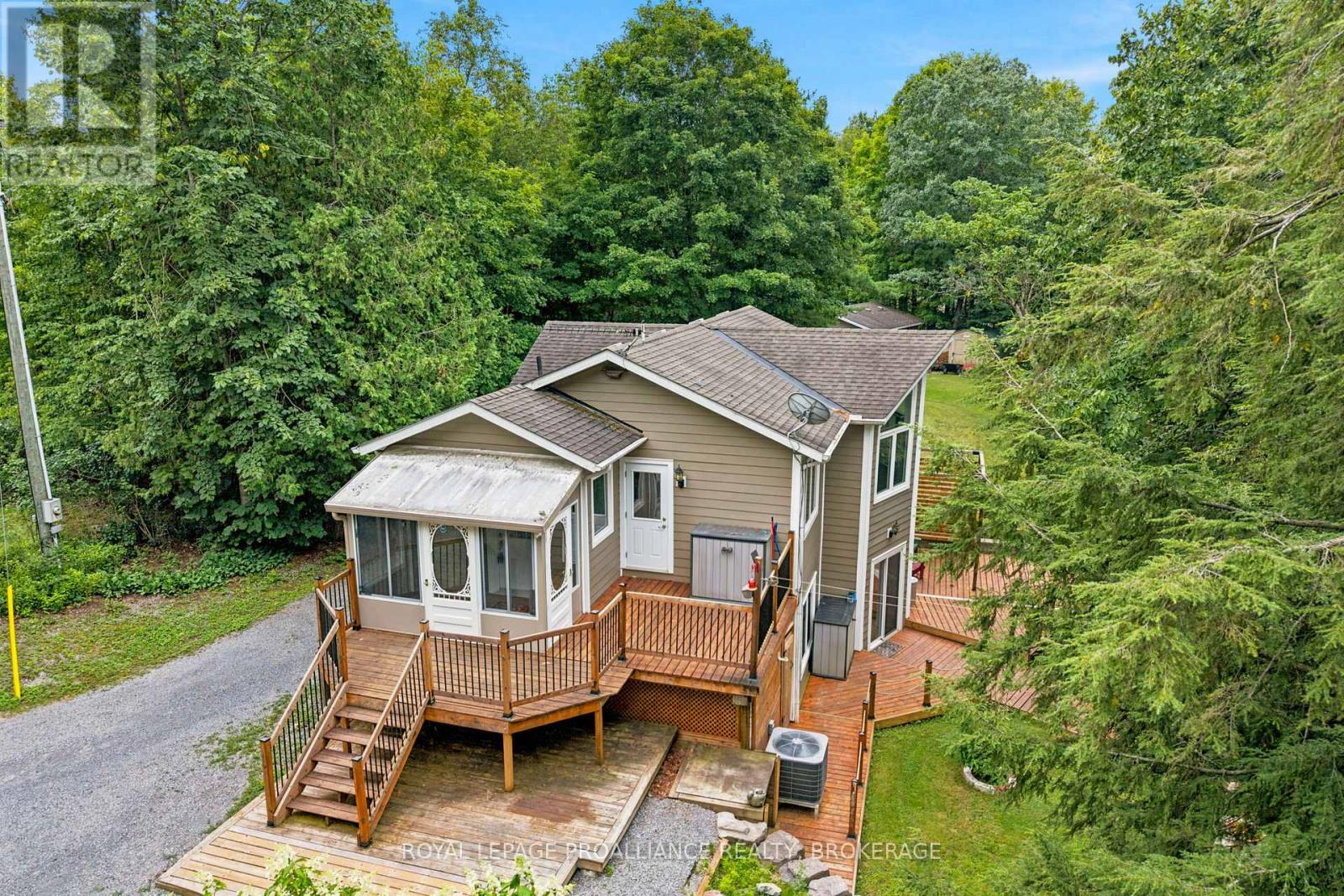1082 Spring Mill Lane, Perth Road, Frontenac, Ontario  K0H 2L0 - Photo 1 - X13666996