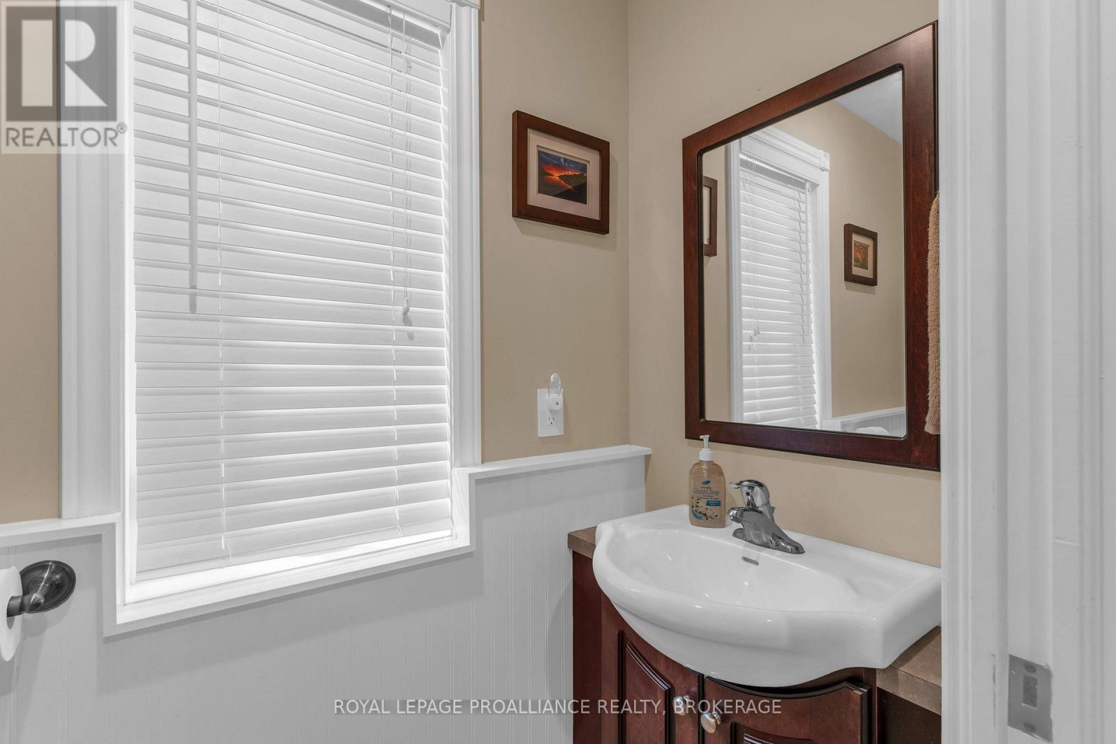 1082 Spring Mill Lane, Perth Road, Frontenac, Ontario  K0H 2L0 - Photo 11 - X13666996