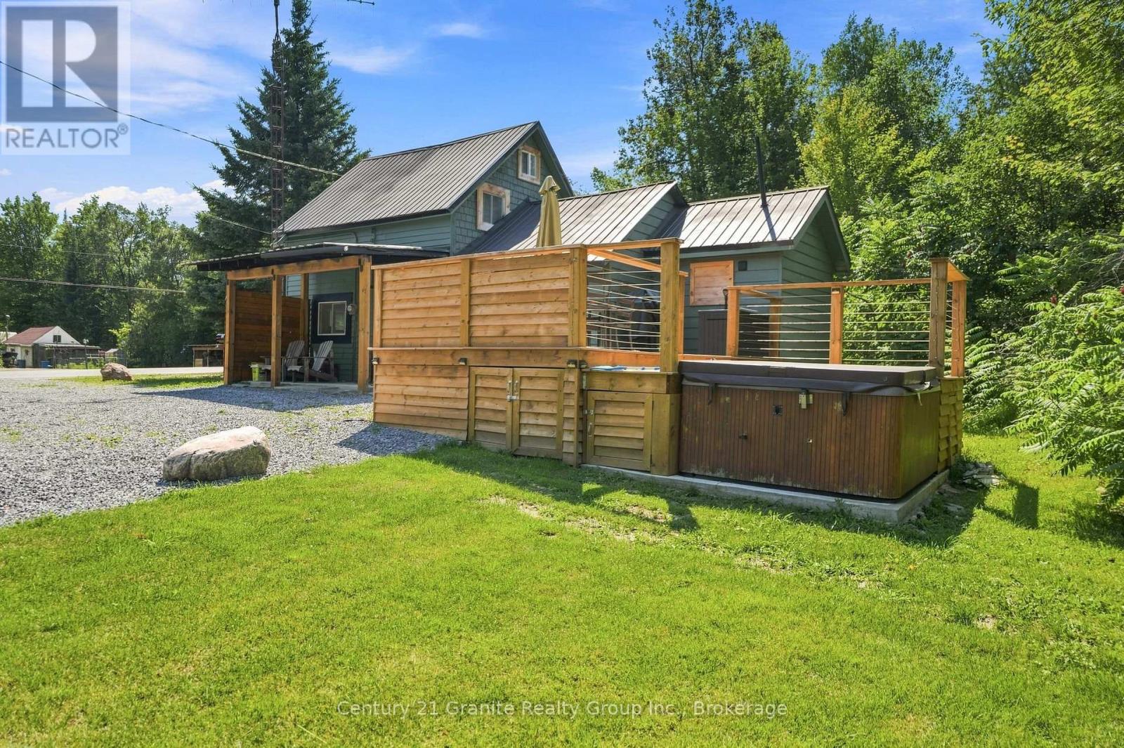 630 SOUTH BAPTISTE LAKE ROAD, Hastings Highlands, Ontario
