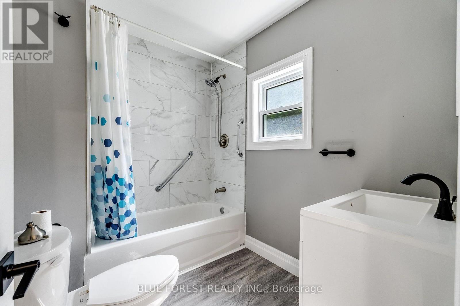 30 Park Avenue E, Chatham-Kent, Ontario  N7M 3V5 - Photo 13 - X13667006