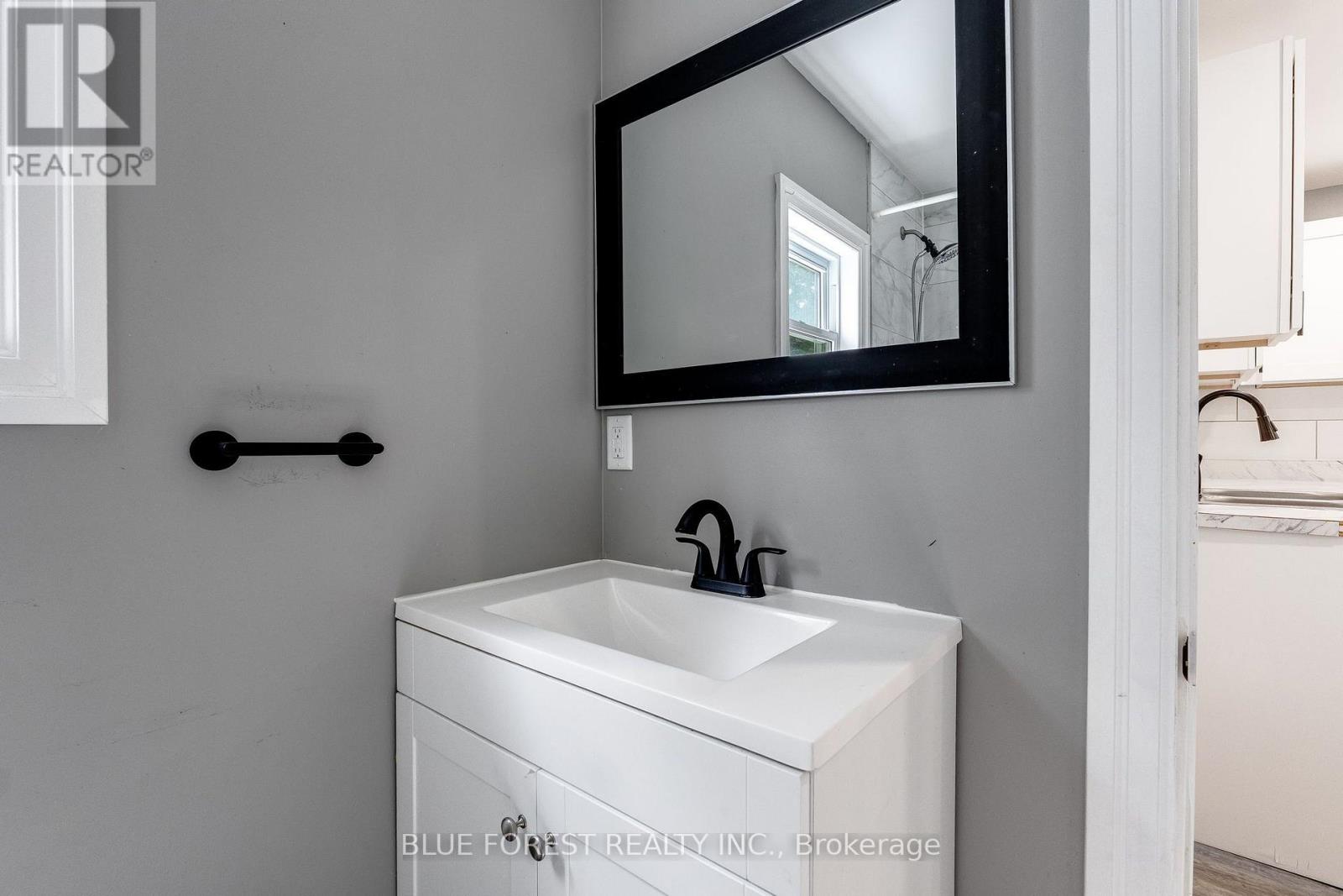 30 Park Avenue E, Chatham-Kent, Ontario  N7M 3V5 - Photo 14 - X13667006
