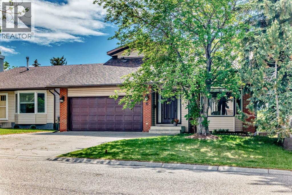 15 Hawkcliff Way NW, Calgary, Alberta  T3G 2R8 - Photo 2 - A2320859