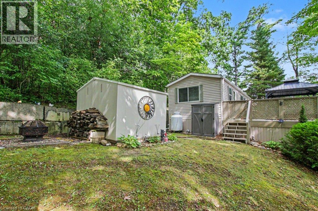 673 Brant-Waterloo Road Unit# 77, Ayr, Ontario  N0B 1E0 - Photo 6 - 40852889
