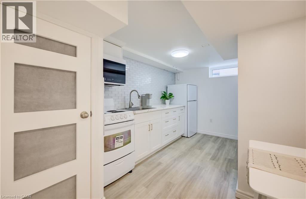 152 Clark Avenue, Kitchener, Ontario  N2C 1Y5 - Photo 27 - 40853716