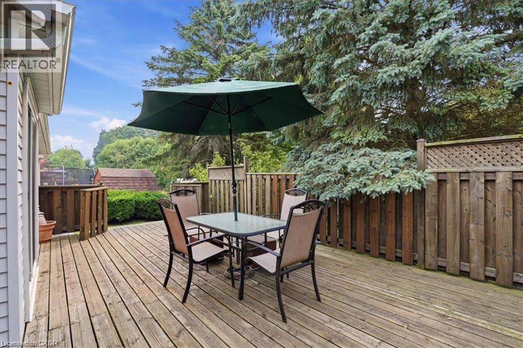 369 Crimson Drive, Waterloo, Ontario  N2K 2V2 - Photo 45 - 40854632