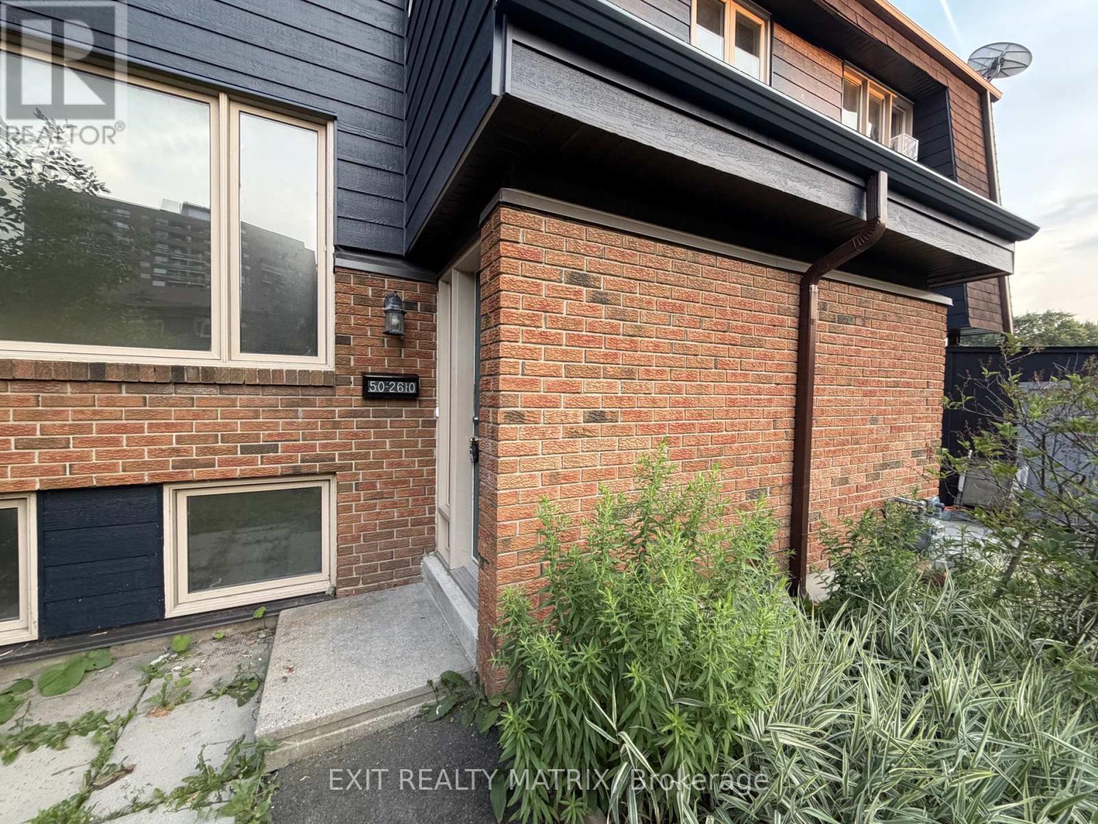 50 - 2610 Draper Avenue, Ottawa, Ontario  K2H 8X8 - Photo 2 - X13666798