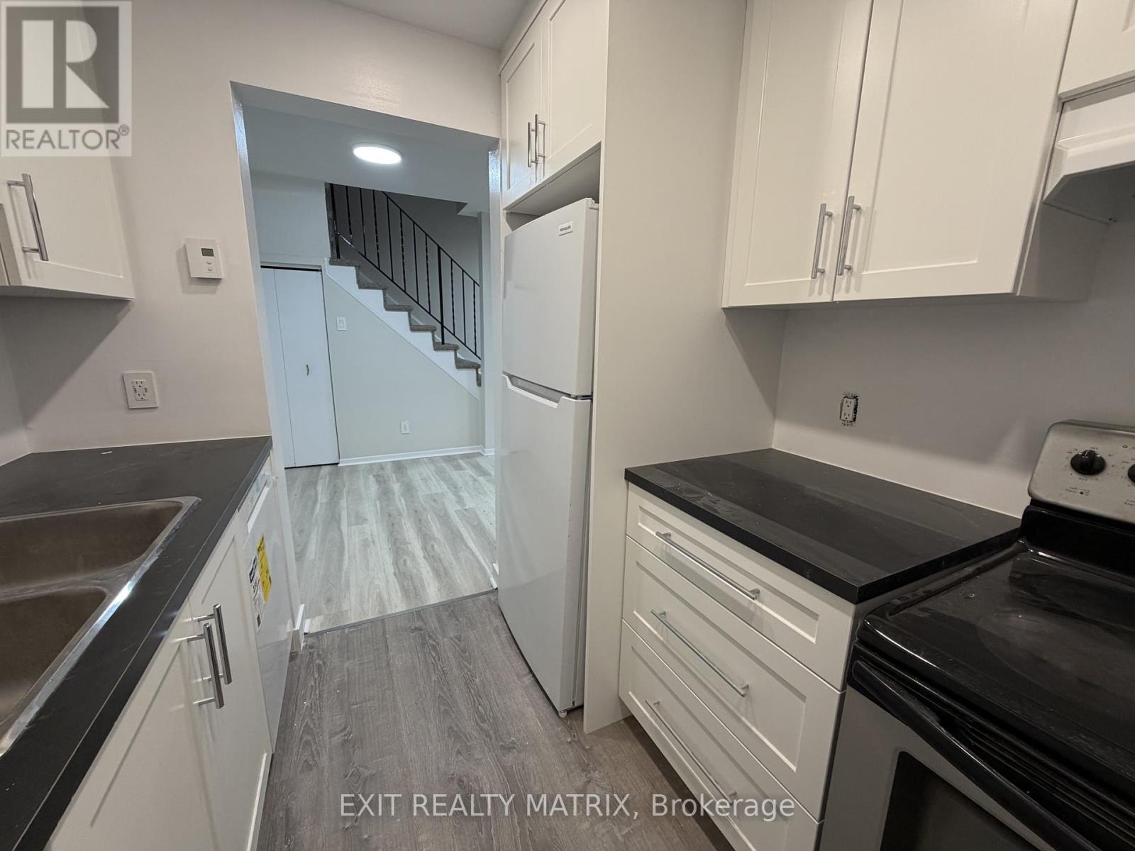 50 - 2610 Draper Avenue, Ottawa, Ontario  K2H 8X8 - Photo 5 - X13666798