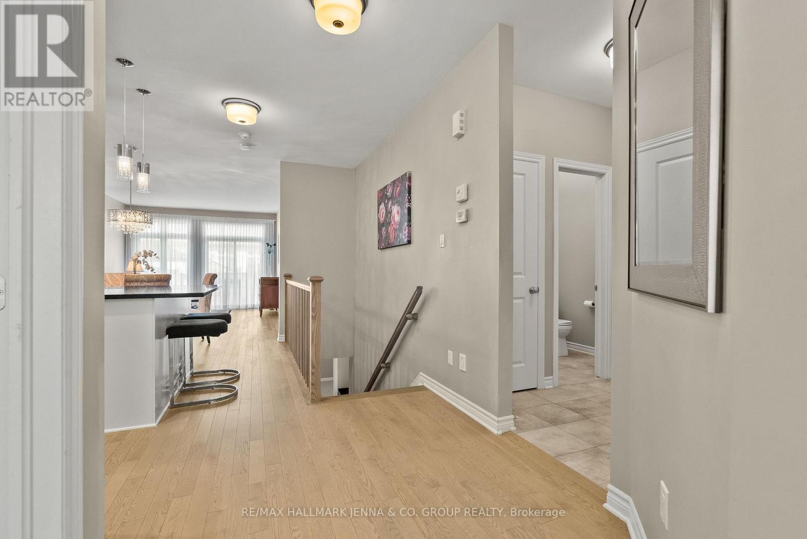 540 Silverbell Crescent, Ottawa, Ontario K1T 0P1 - Photo 6 - X13666838