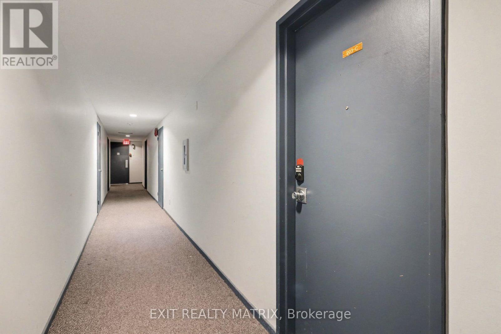 203 - 2044 Arrowsmith Drive, Ottawa, Ontario K1J 7V8 - Photo 3 - X13666862