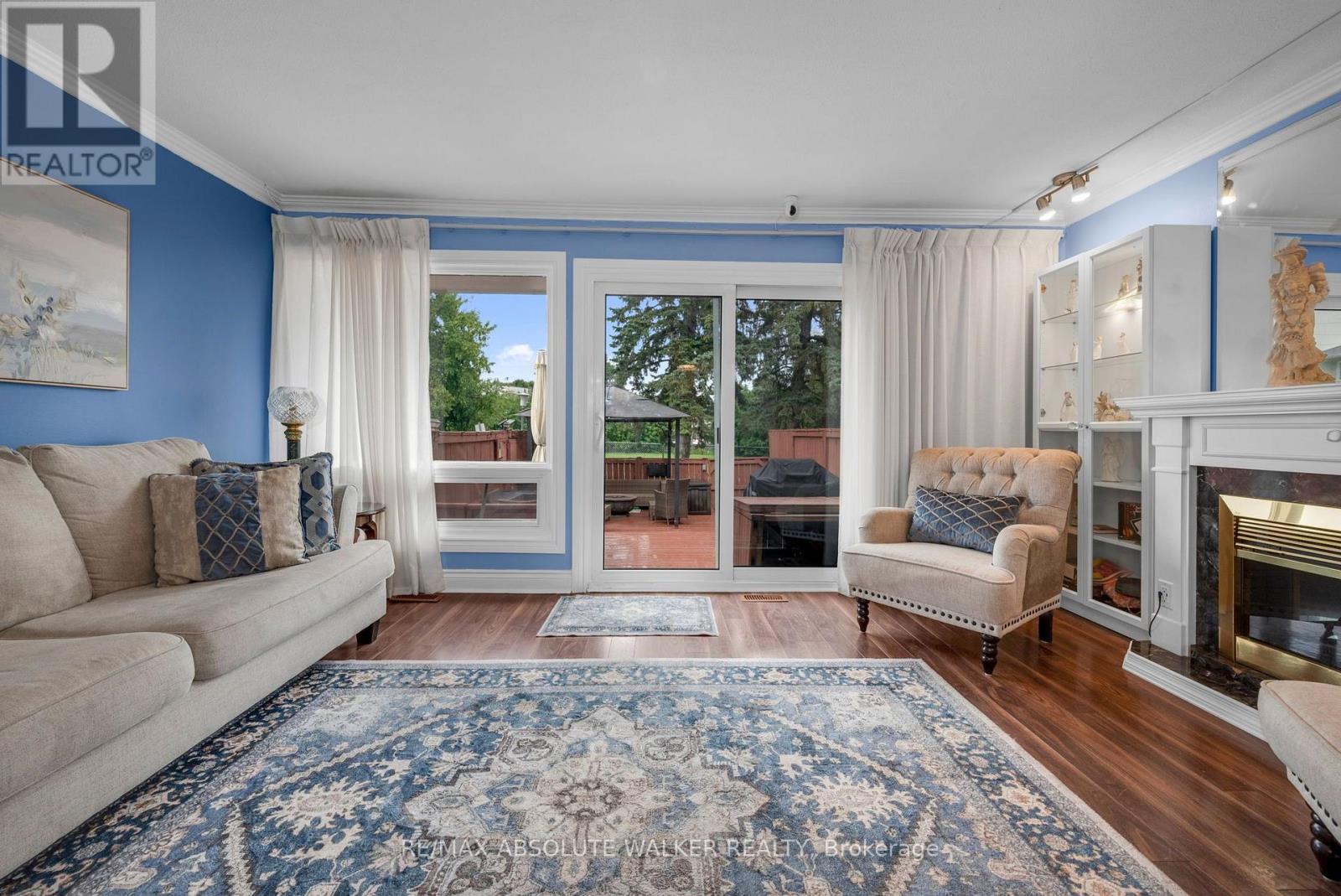 1752 Stonehenge Crescent, Ottawa, Ontario  K1B 4Z9 - Photo 3 - X13667026