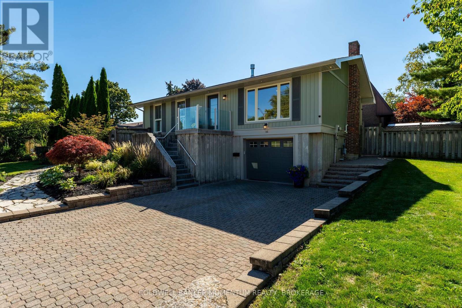 15 The Cedars Street, St. Catharines (Vine/linwell), Ontario  L2M 6M7 - Photo 3 - X13667004