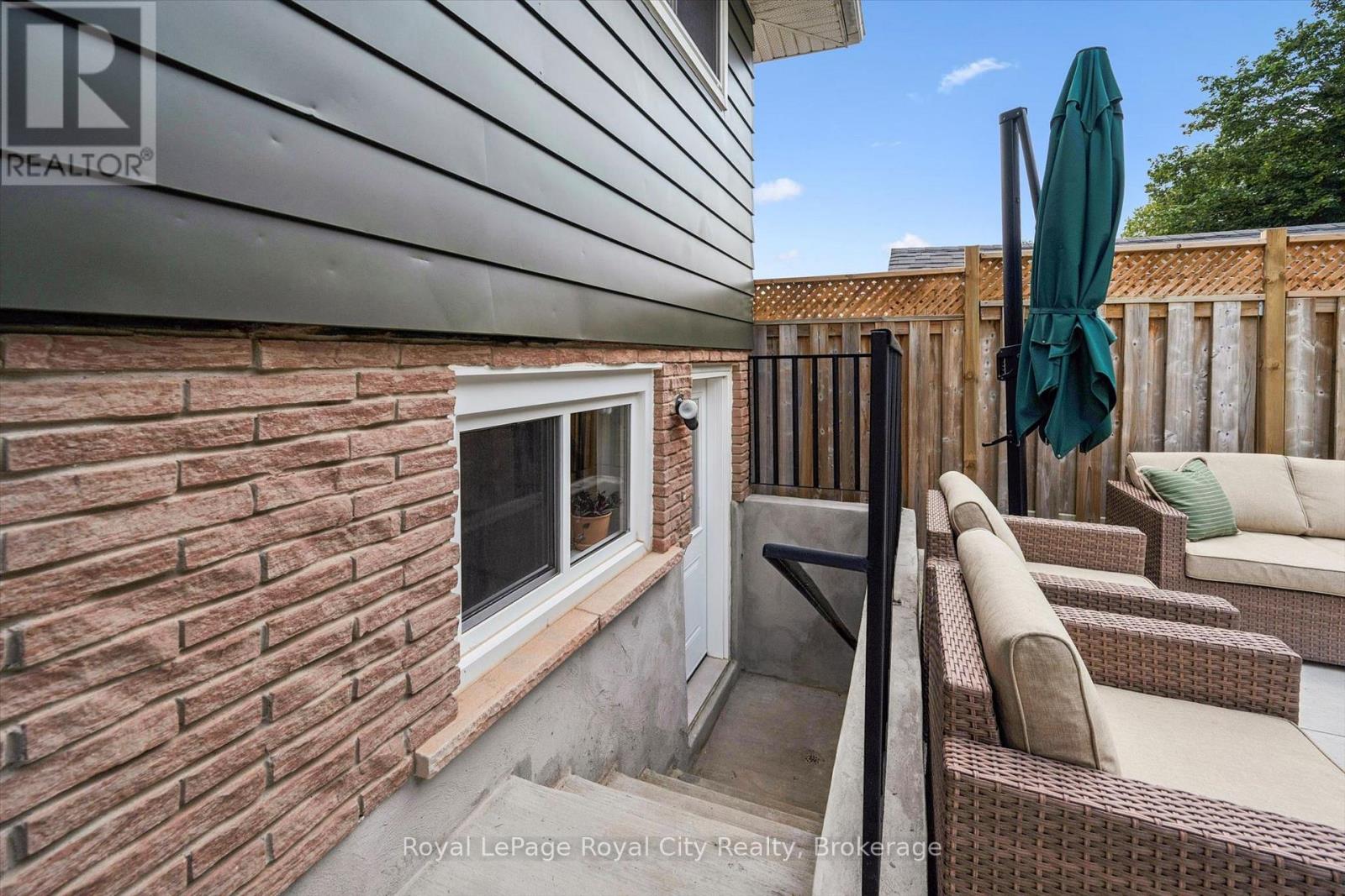 188 Country Club Drive, Guelph, Ontario  N1E 3L2 - Photo 30 - X13663566